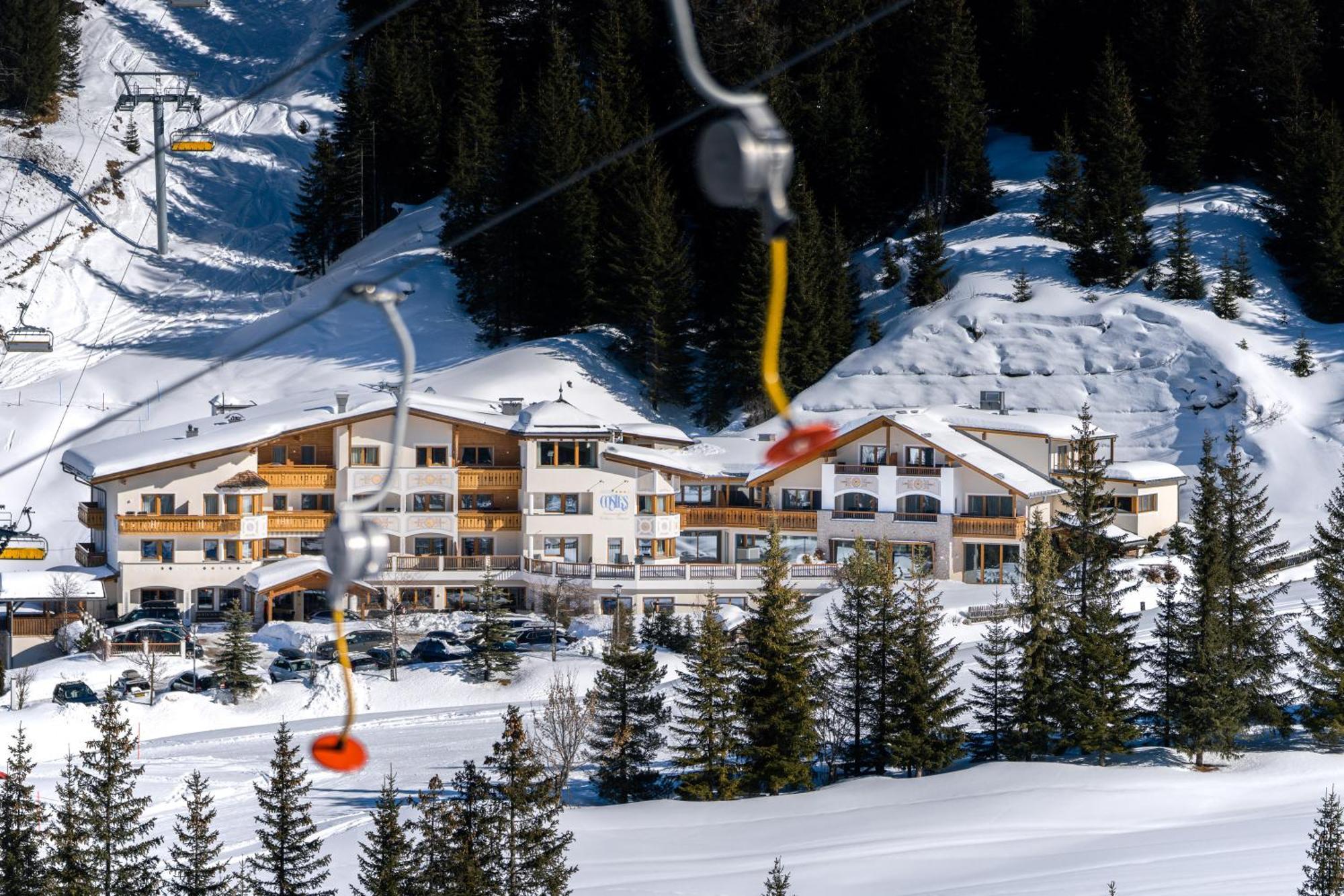 Hotel Costes Corvara Exteriör bild